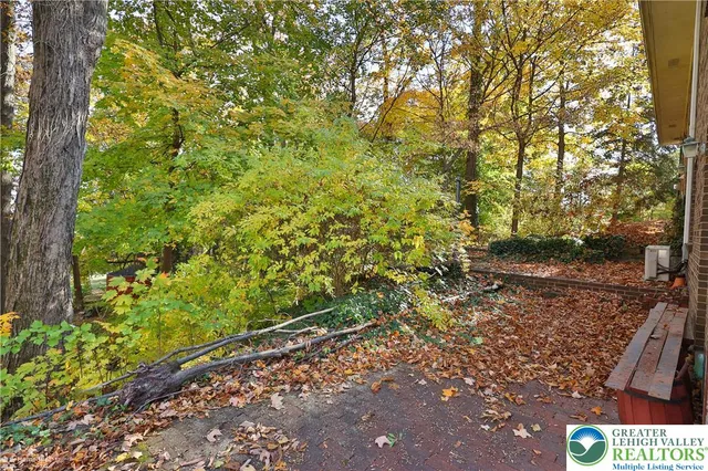 $409,000 | 166 Forest Drive, Nazareth, PA 18064