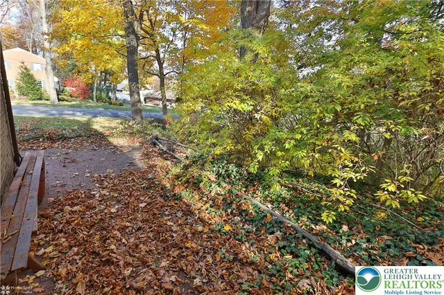 $409,000 | 166 Forest Drive, Nazareth, PA 18064