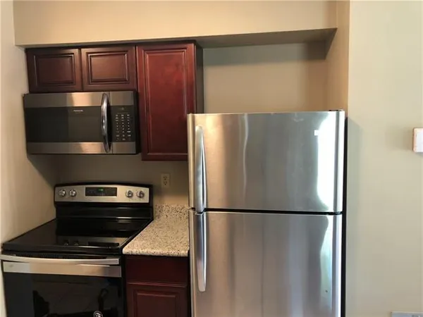 $1,150 | 141 Bon Temps Roule, Unit 6D, Mandeville, LA 70471