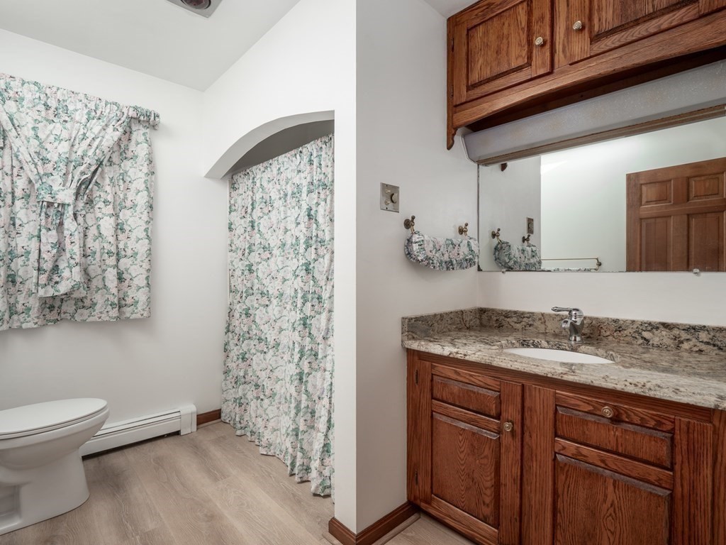 15 Endmoor Road Westford, MA 01886 - Photo 17 of 41 Gallery Image 17