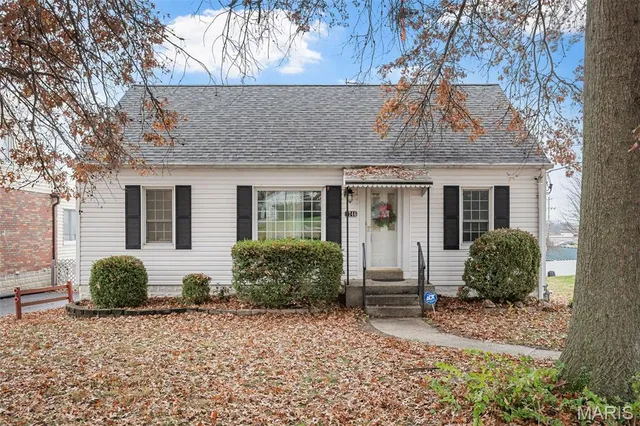 $275,000 | 3746 Fee Fee Road, Bridgeton, MO 63044