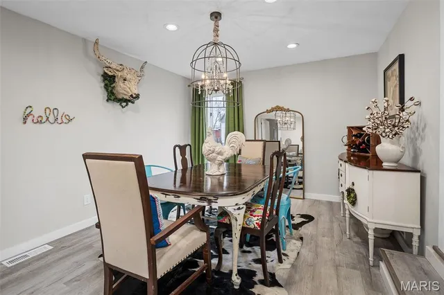 $275,000 | 3746 Fee Fee Road, Bridgeton, MO 63044