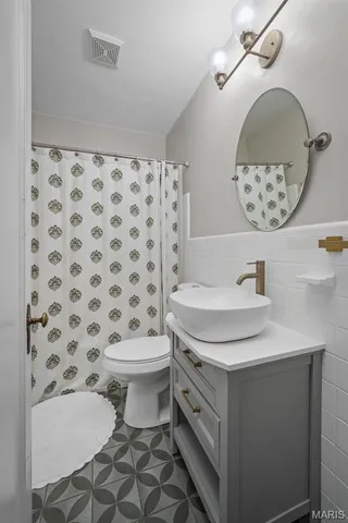 $275,000 | 3746 Fee Fee Road, Bridgeton, MO 63044