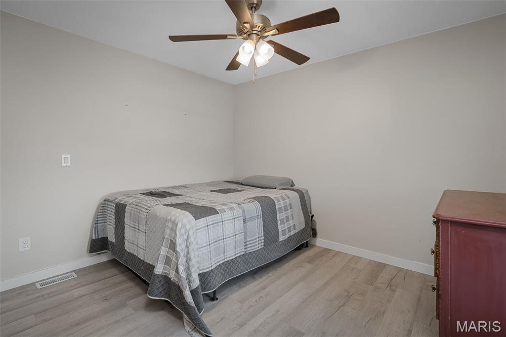 3746 Fee Fee Road Bridgeton, MO 63044 - Photo 20 of 33