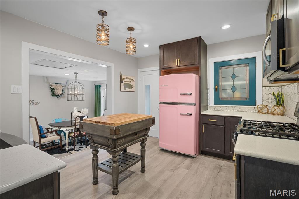 3746 Fee Fee Road Bridgeton, MO 63044 - Photo 9 of 33