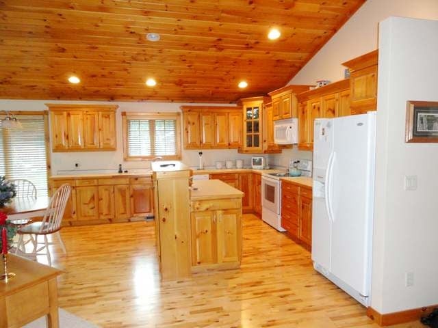 673 McGuire Road Elcho, WI 54428 - Photo 5 of 20 Gallery Image 5