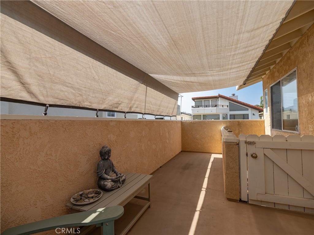 5330 Seabreeze Way Oxnard, CA 93035 - Photo 19 of 38 a room with storage and utility