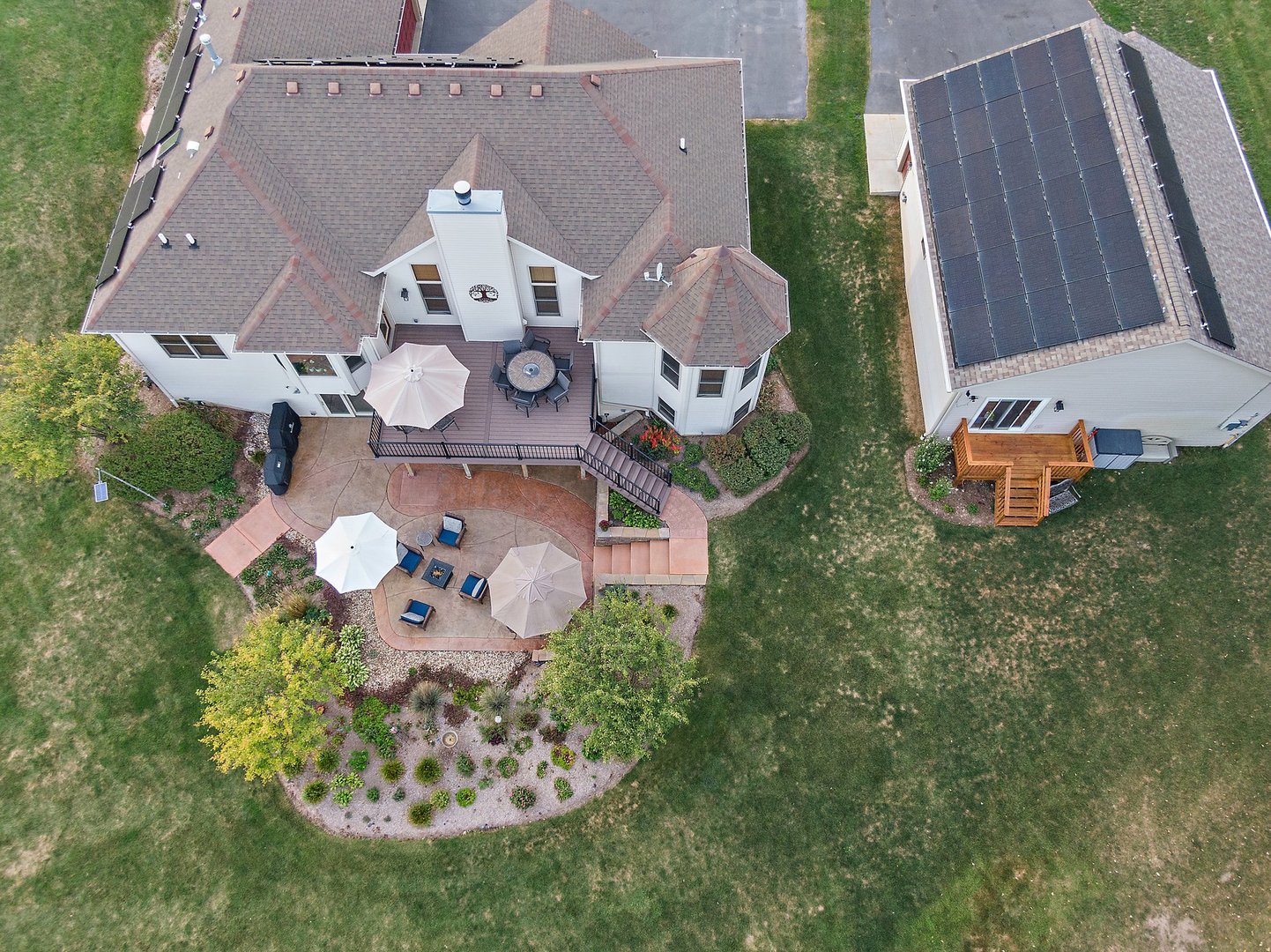 8908 South Hill Road Marengo, IL 60152 - Photo 31 of 53 an aerial view of a house