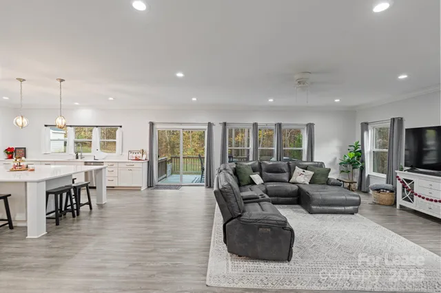 $3,000 | 122 Rutan Court, Mooresville, NC 28117