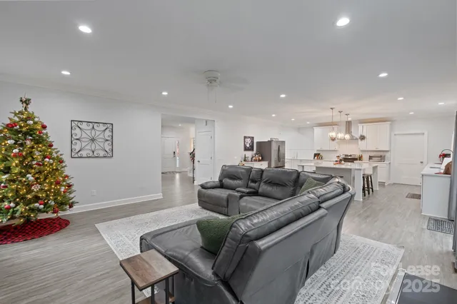 $3,000 | 122 Rutan Court, Mooresville, NC 28117