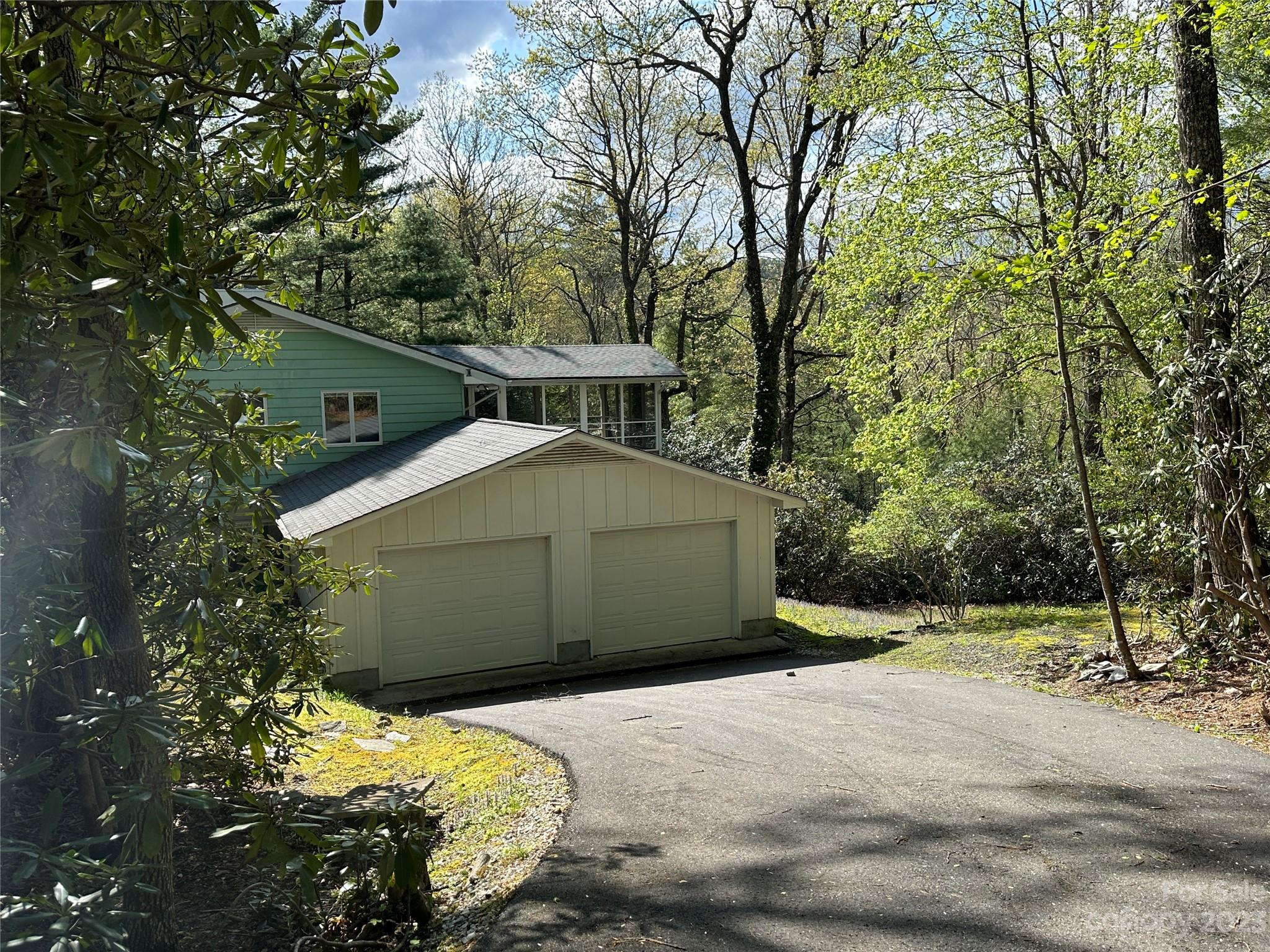 67 Ridgeview Road Spruce Pine, NC 28777 - Photo 4 of 47 Gallery Image 4