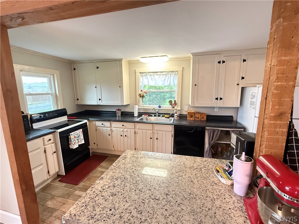 738 Markham Hollow Road Fabius, NY 13020 - Photo 12 of 41