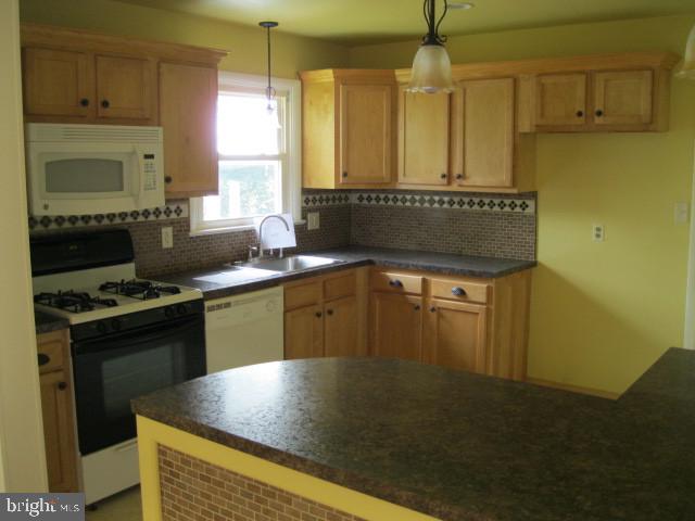 514 Big Bend Road Lancaster, PA 17603 - Photo 5 of 19 Gallery Image 5