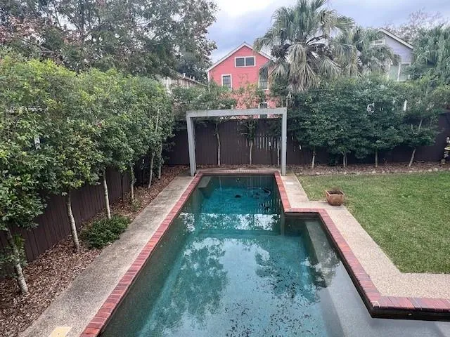 $4,500 | 3024 Esplanade Avenue, New Orleans, LA 70119