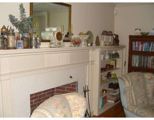 10 Mignon Road Newton, MA 02465 - Photo 4 of 11