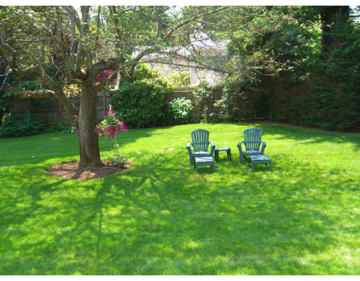 10 Mignon Road Newton, MA 02465 - Photo 9 of 11