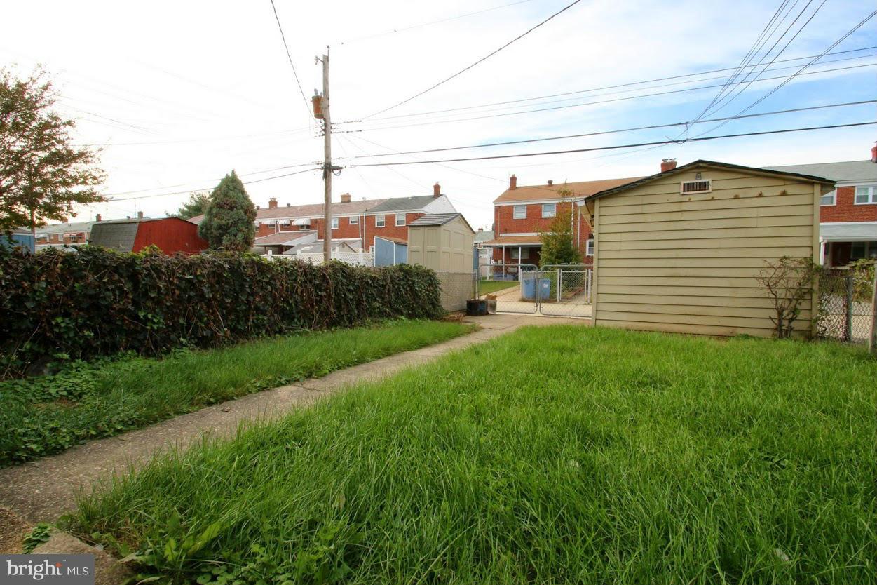 1920 Holborn Road Baltimore, MD 21222 - Photo 3 of 30 Exterior (Rear)