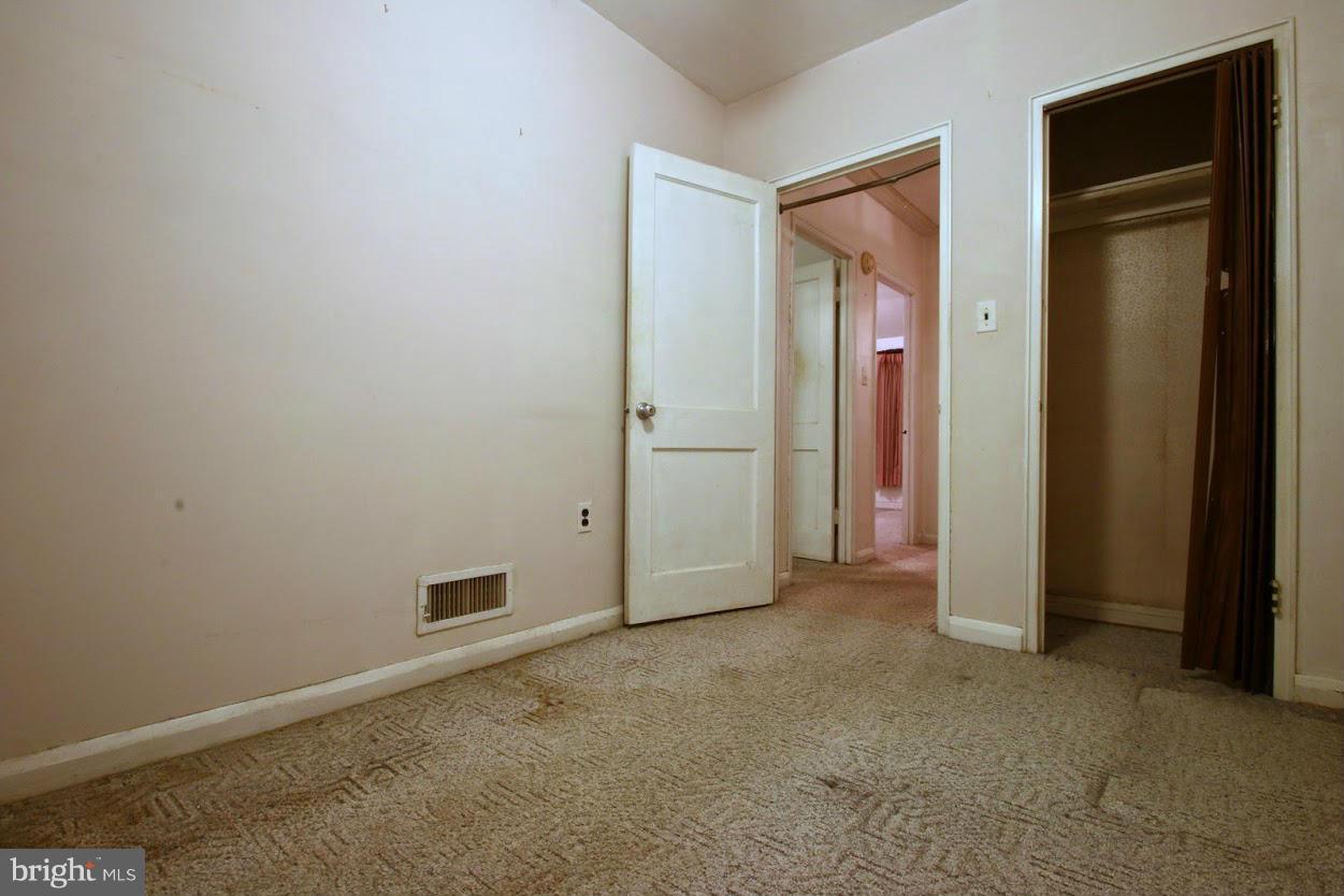 1920 Holborn Road Baltimore, MD 21222 - Photo 25 of 30 Bedroom