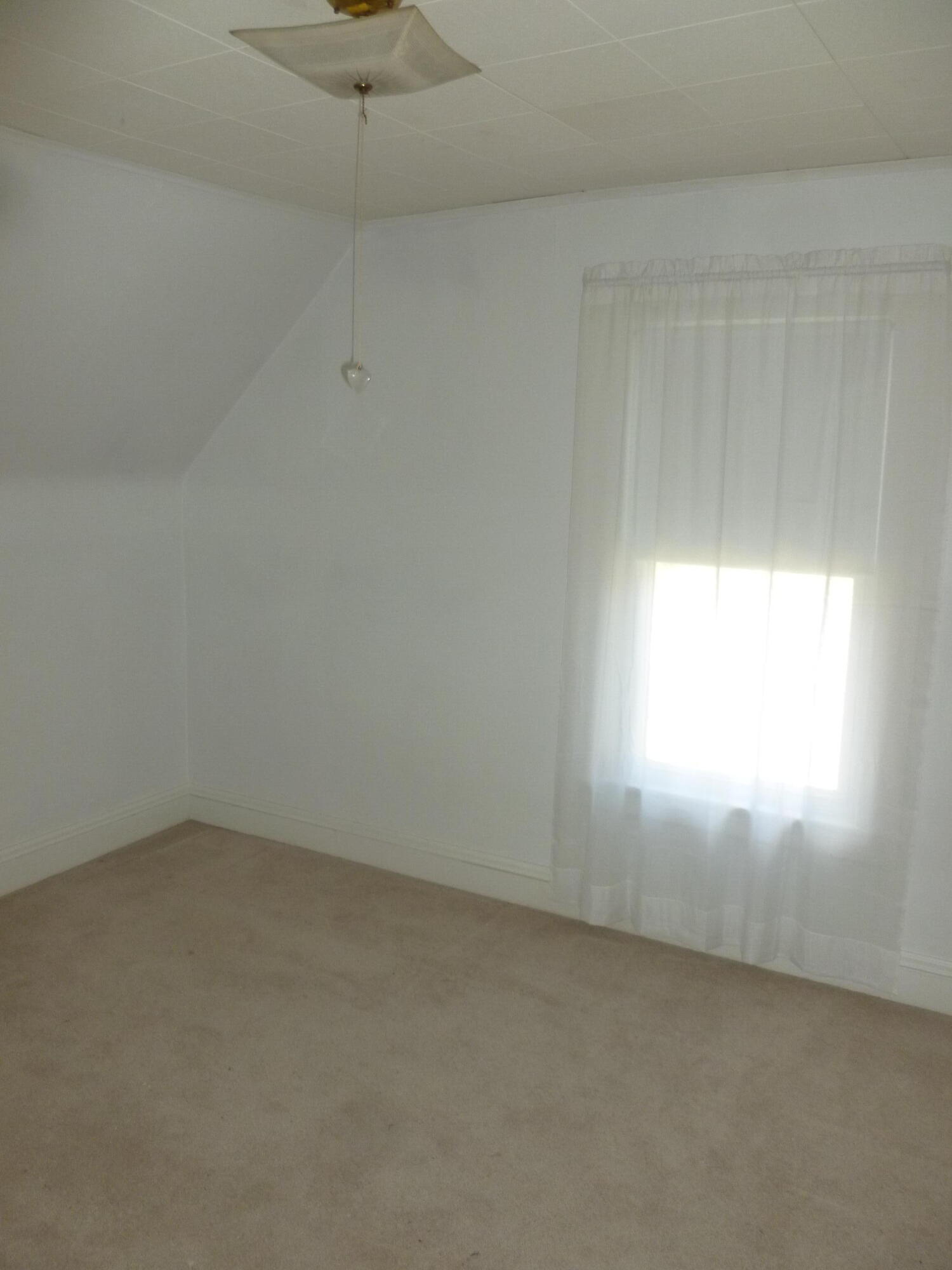 94 Oak Street Springvale, ME 04083 - Photo 14 of 15 24