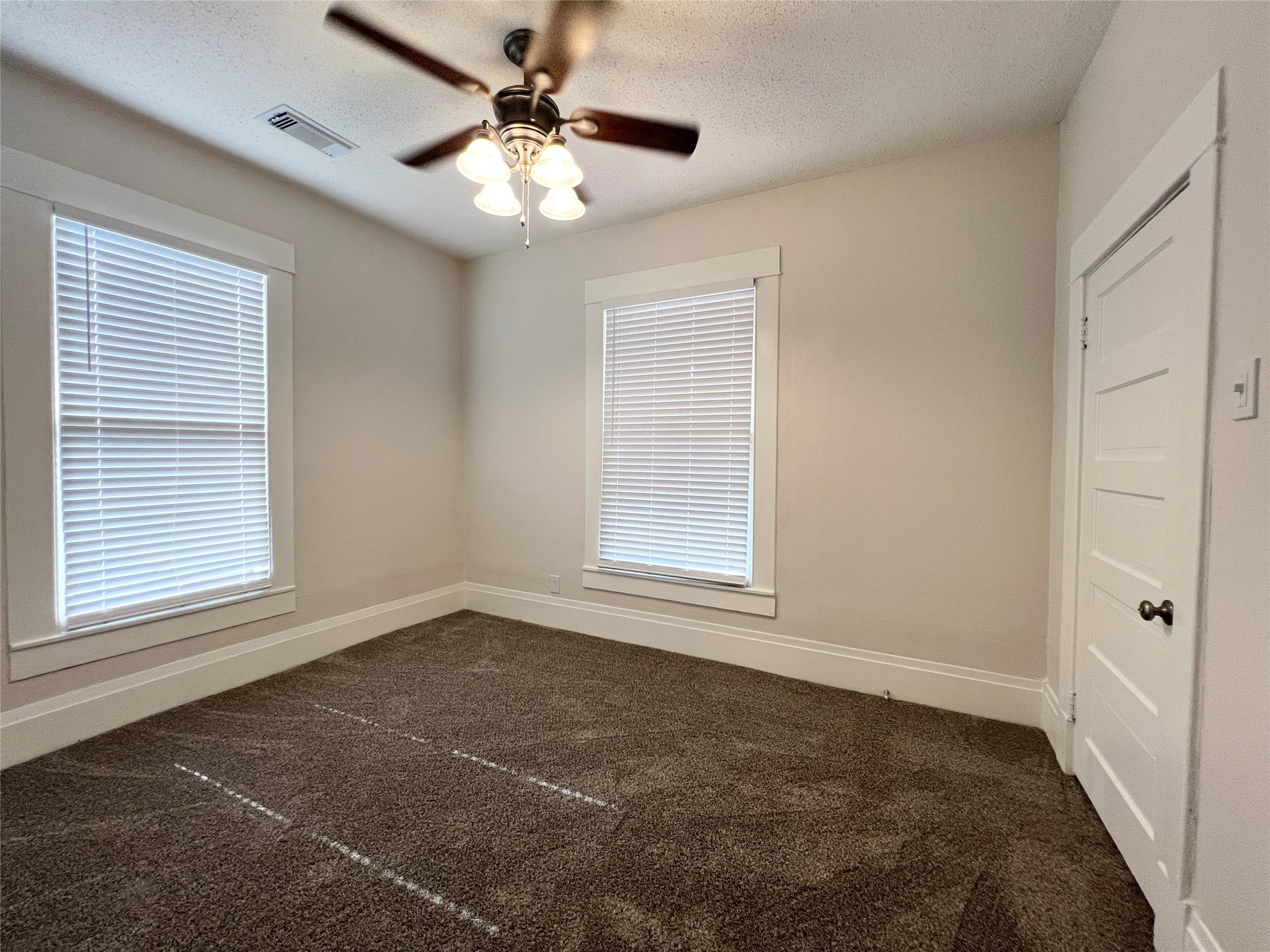 421 East Myrtle Street Angleton, TX 77515 - Photo 11 of 19