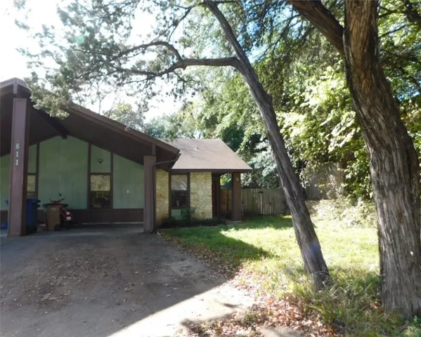 $1,375 | 811 Ramble Lane, Unit B, Austin, TX 78745