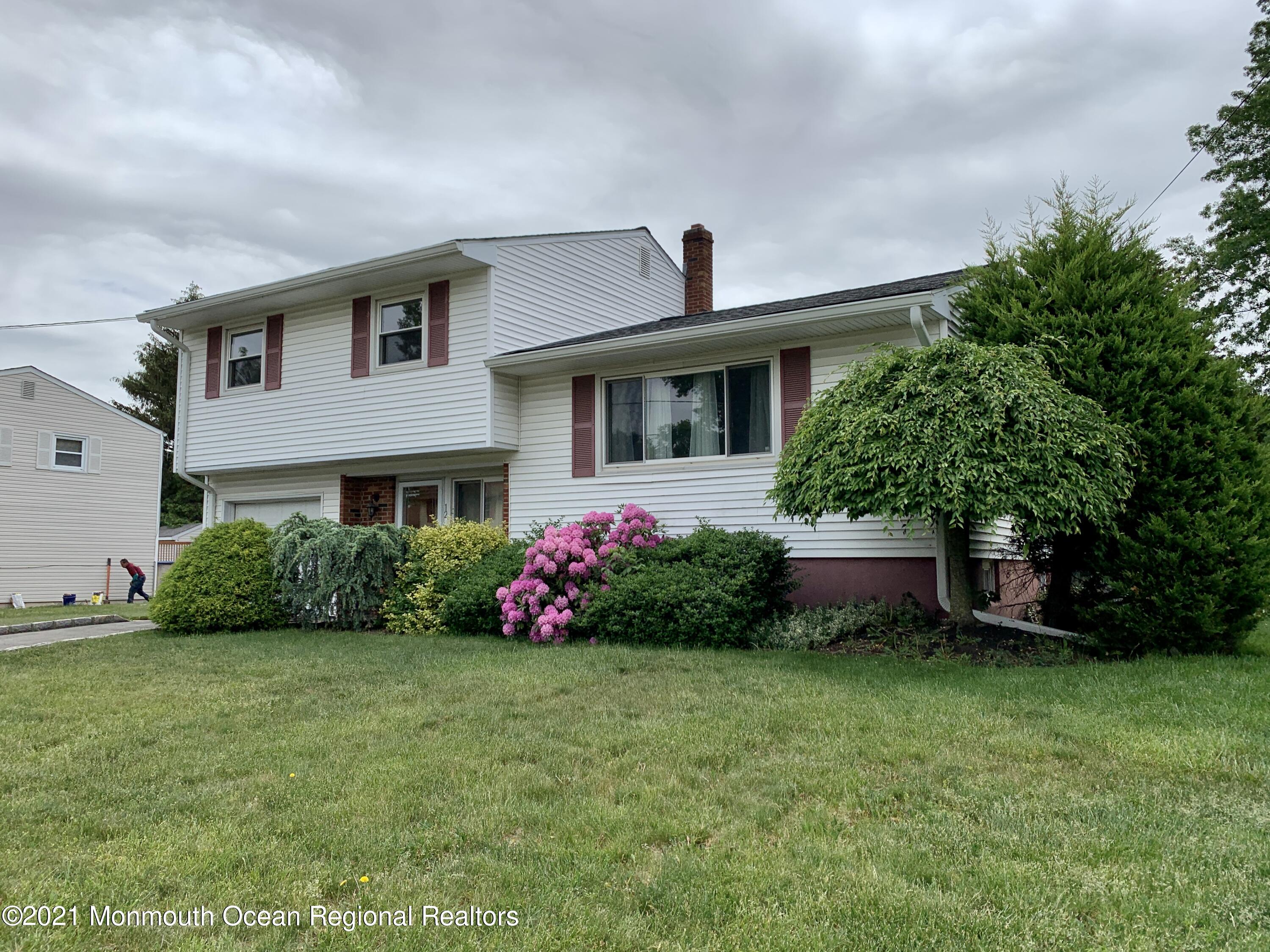 12 Monaghan Road Edison, NJ 08817 - Photo 1 of 2 IMG_4520