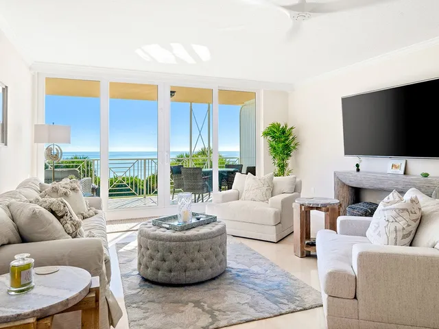 $15,000 | 8870 North Sea Oaks Way, Unit 306, Vero Beach, FL 32963