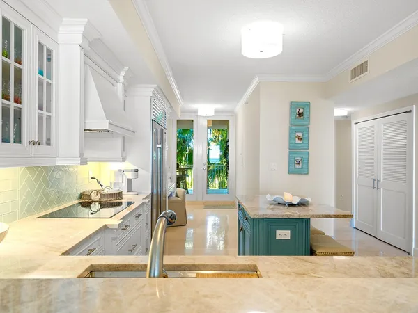 $15,000 | 8870 North Sea Oaks Way, Unit 306, Vero Beach, FL 32963