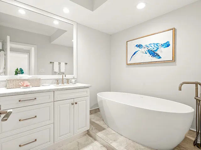 $15,000 | 8870 North Sea Oaks Way, Unit 306, Vero Beach, FL 32963