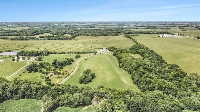 $1,790,000 | 4480 Northwest 312th Street, Stewartsville, MO 64490