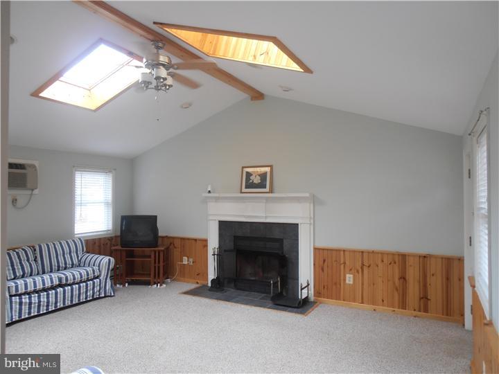 204 Rodney Road Ridley Park, PA 19078 - Photo 3 of 16 Gallery Image 3