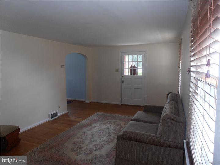 204 Rodney Road Ridley Park, PA 19078 - Photo 4 of 16 Gallery Image 4