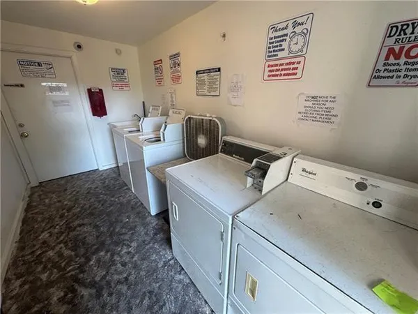 $875 | 8415 Airline Drive, Unit A6, Metairie, LA 70003