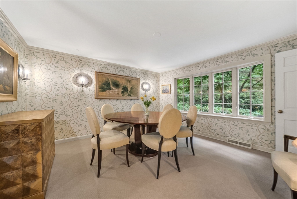 44 Old Road Weston, MA 02493 - Photo 12 of 33