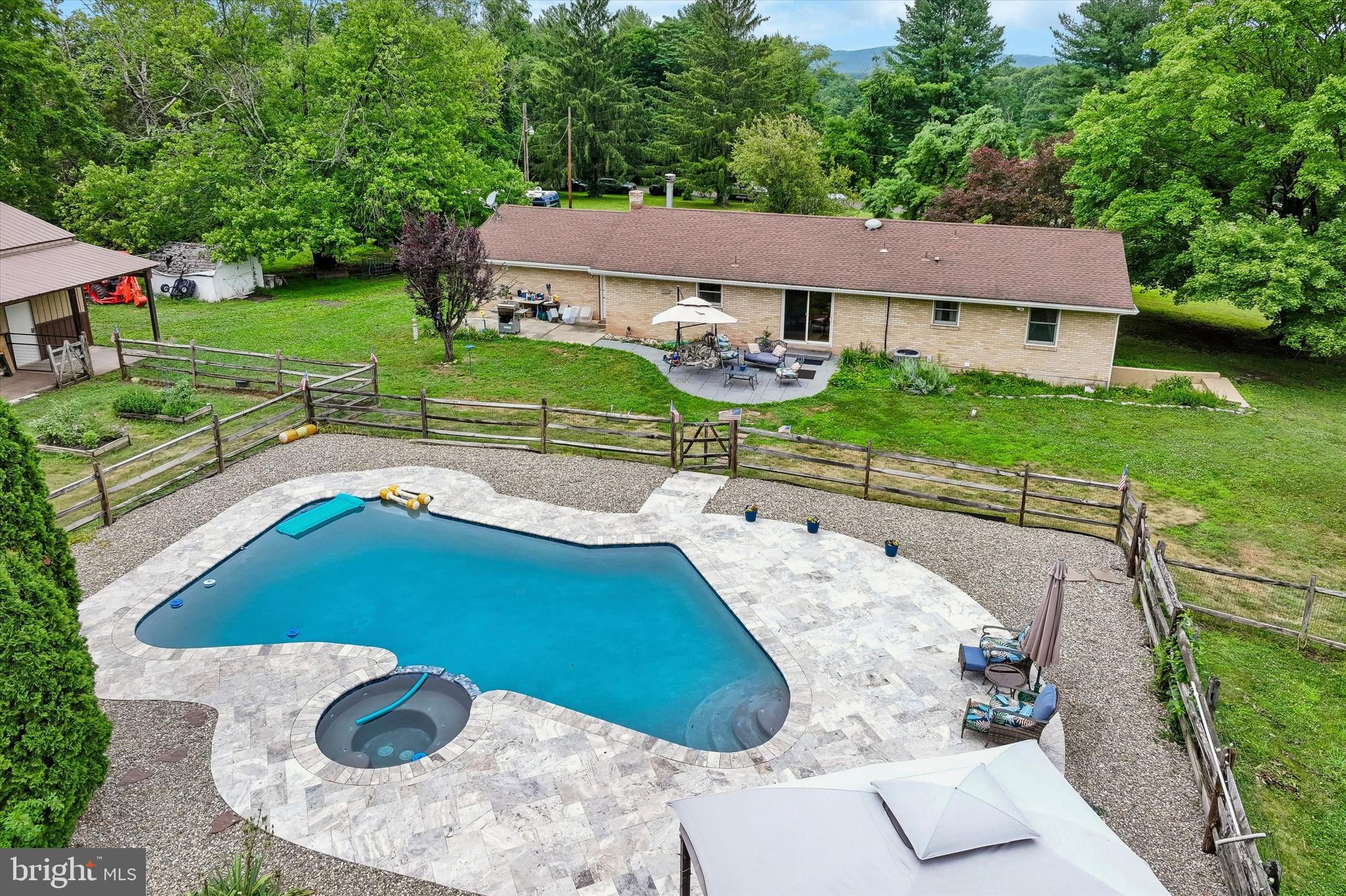 2380 Winding Road Quakertown, PA 18951 - Photo 8 of 35