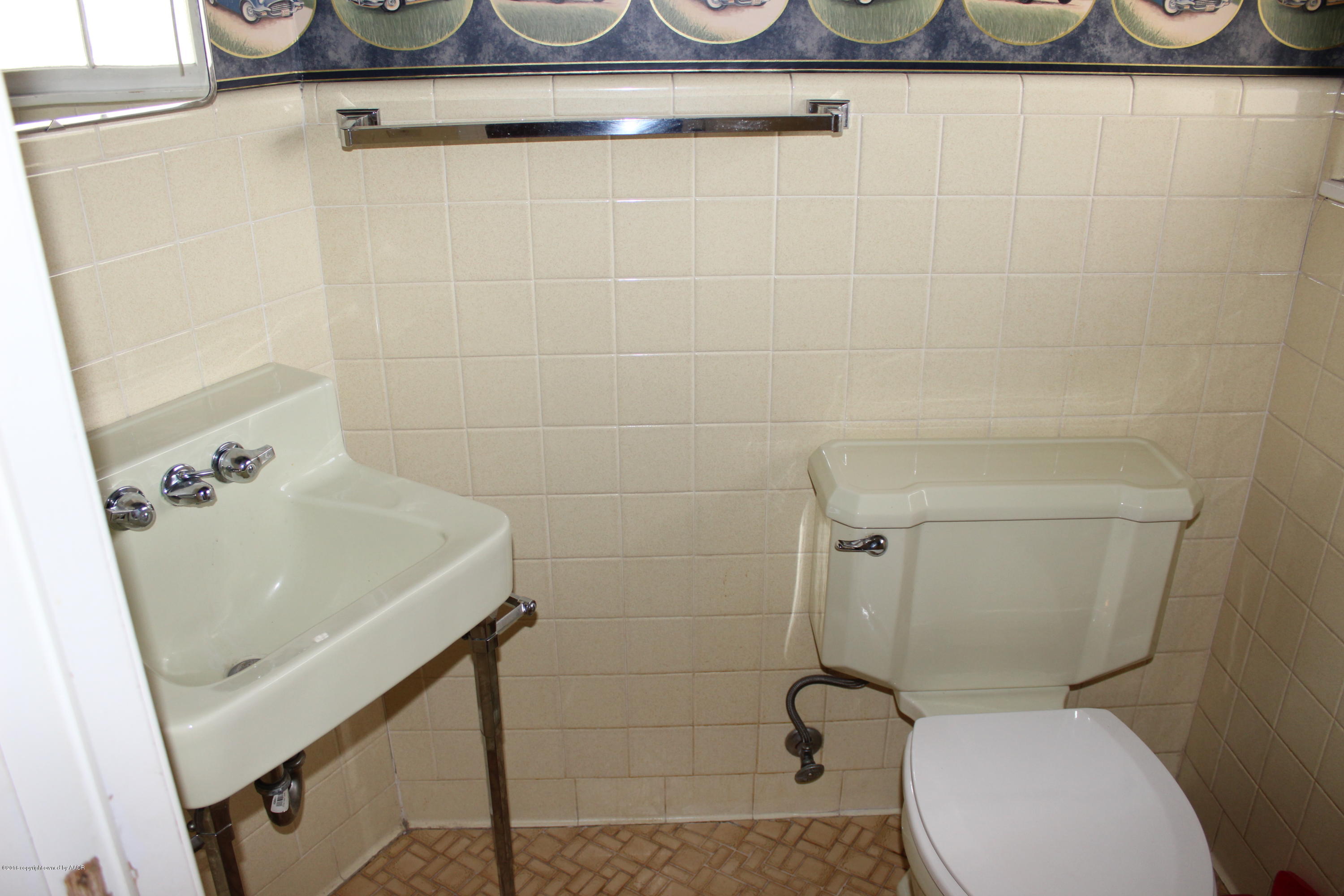 4901 McCarty Boulevard Amarillo, TX 79110 - Photo 14 of 17 Bedroom #3 Bath