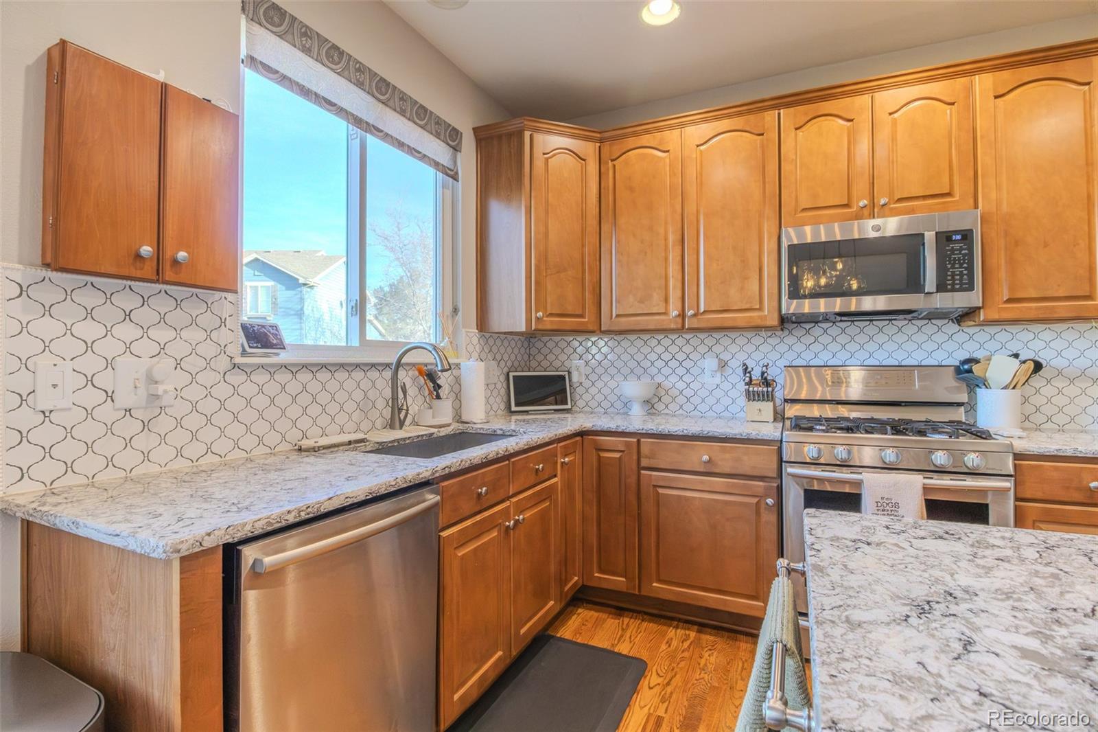 10460 Quintero Street Commerce City, CO 80022 - Photo 6 of 26