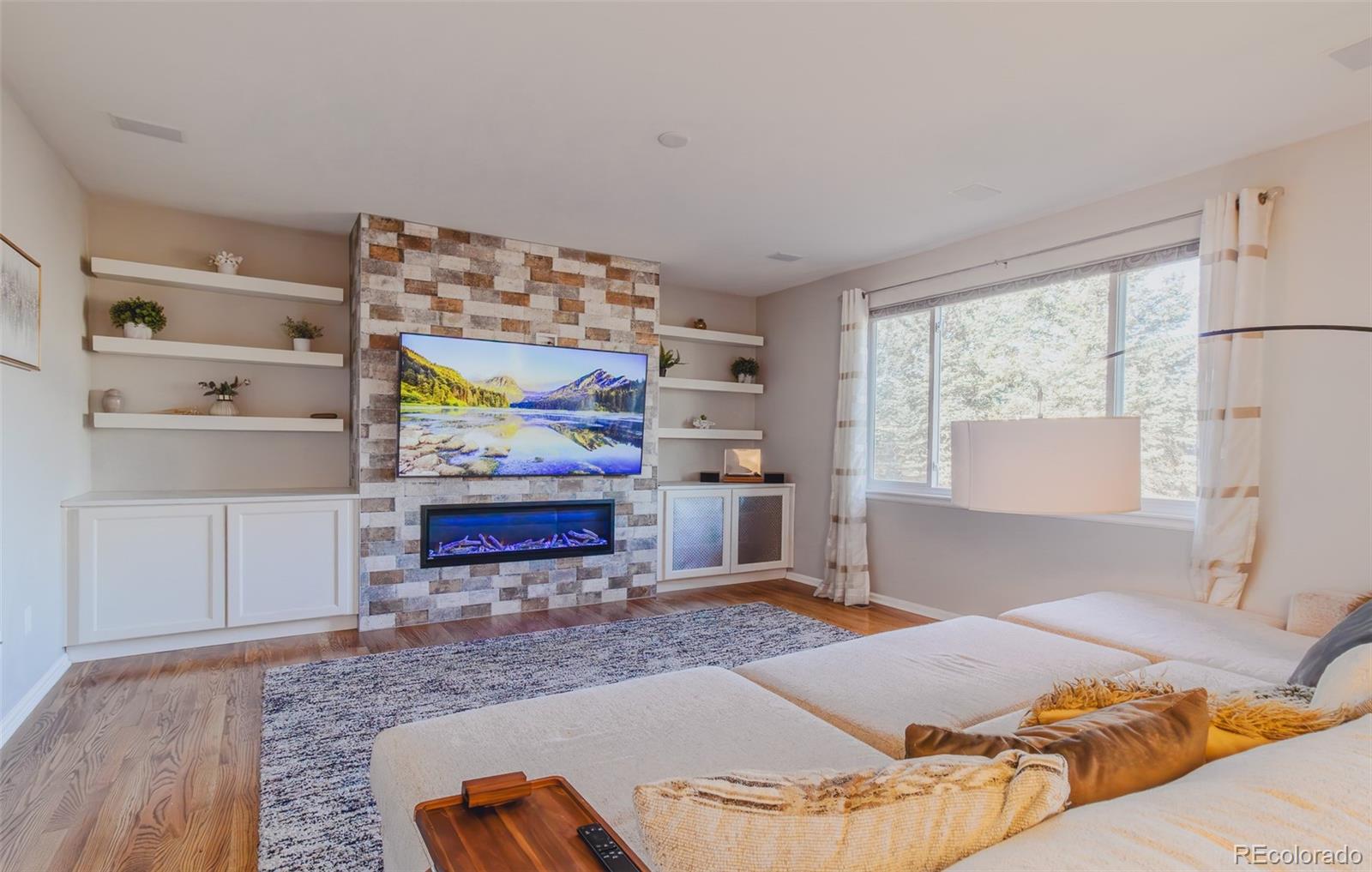 10460 Quintero Street Commerce City, CO 80022 - Photo 7 of 26