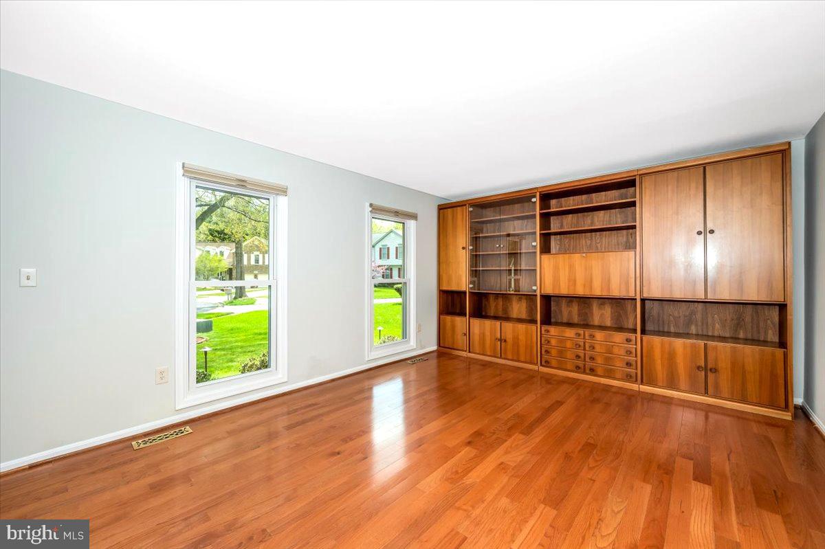 1402 Partridge Lane Bowie, MD 20721 - Photo 6 of 56 an empty room with windows