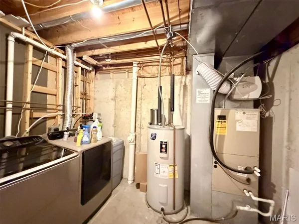 $285,000 | 2309 West Squire Road, Lake Sherwood, MO 63357