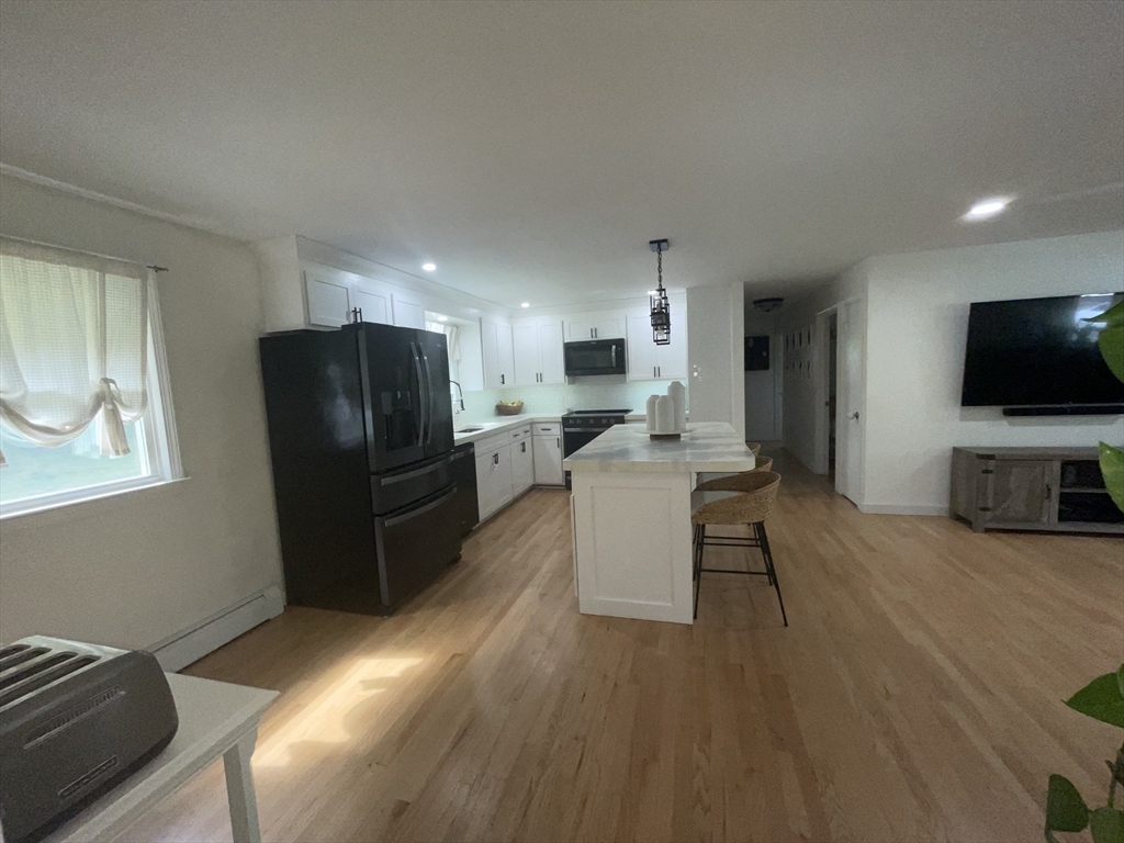 181 Stafford Road Monson, MA 01057 - Photo 4 of 35