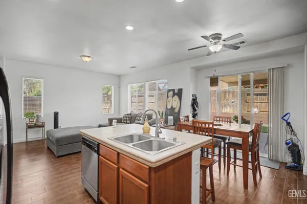 $410,000 | Undisclosed Address, Bakersfield, CA 93313