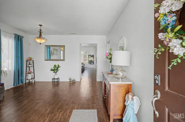 $410,000 | Undisclosed Address, Bakersfield, CA 93313