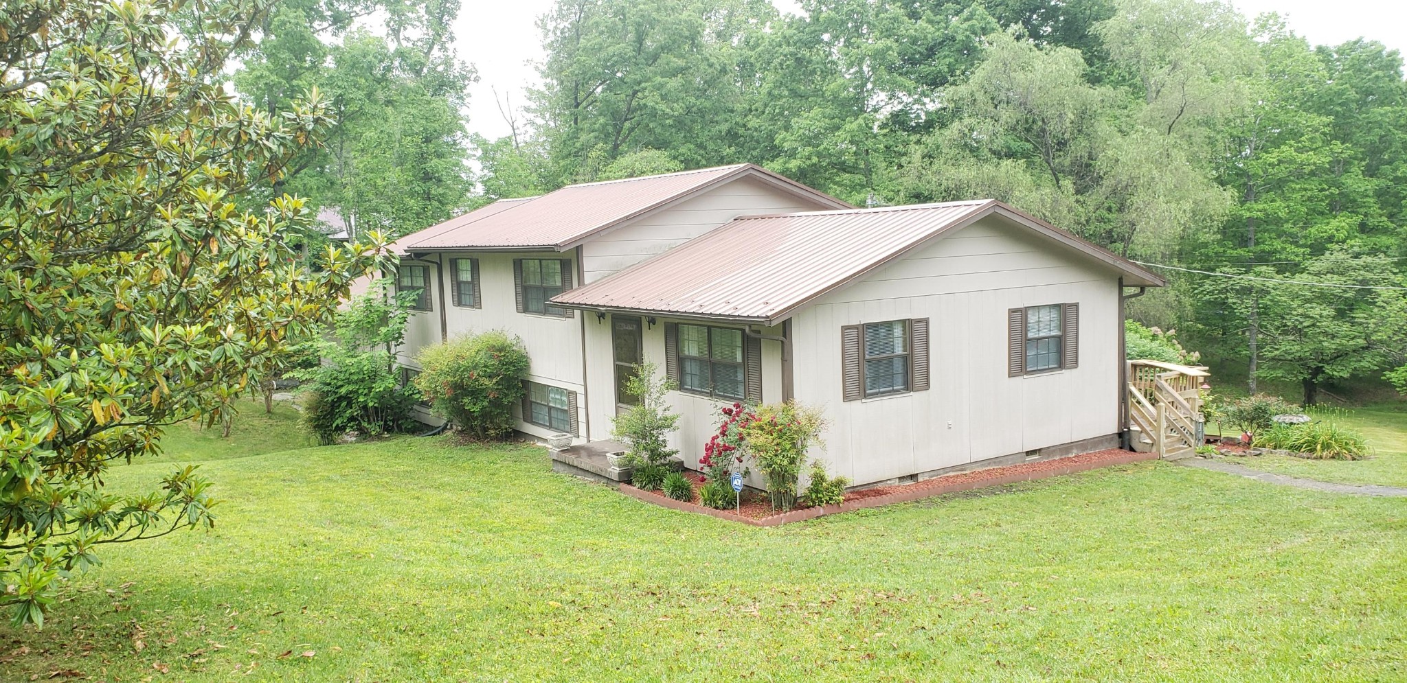 395 Carson Road Helenwood, TN 37755 - Photo 1 of 26 Gallery Image 1