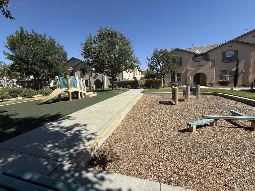 31771 Biagio Way Winchester, CA 92596 - Photo 37 of 39