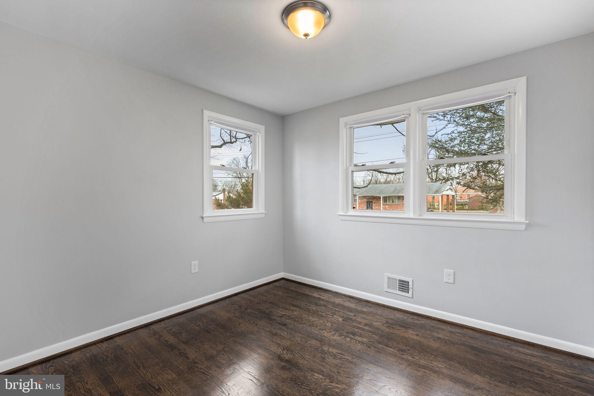 7118 Buchanan Road Temple Hills, MD 20748 - Photo 14 of 30 3rd bedroom - Upper level