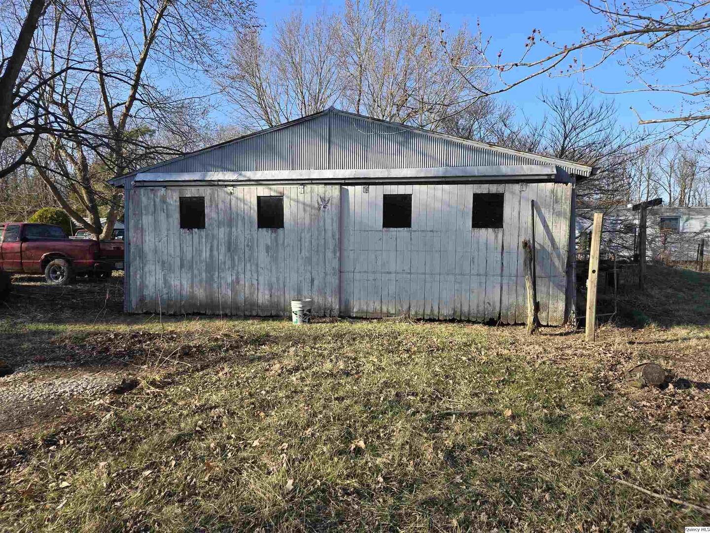 2219 North 1350th Avenue Camp Point, IL 62320 - Photo 13 of 16 a house with a outdoor space