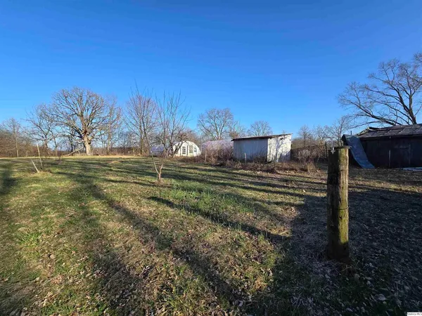 $215,000 | 2219 North 1350th Avenue, Camp Point, IL 62320