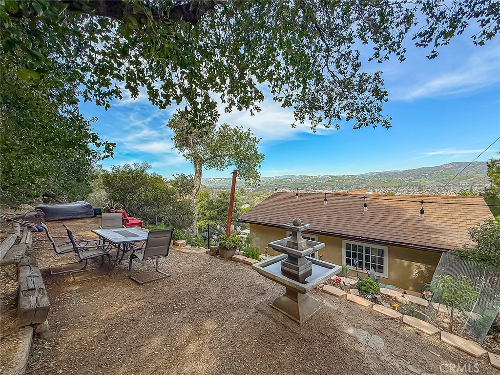 1059 Alta Vista Road Simi Valley, CA 93063 - Photo 24 of 30