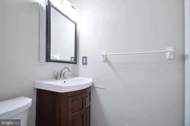 $2,500 | 9844 Hagel Circle, Lorton, VA 22079